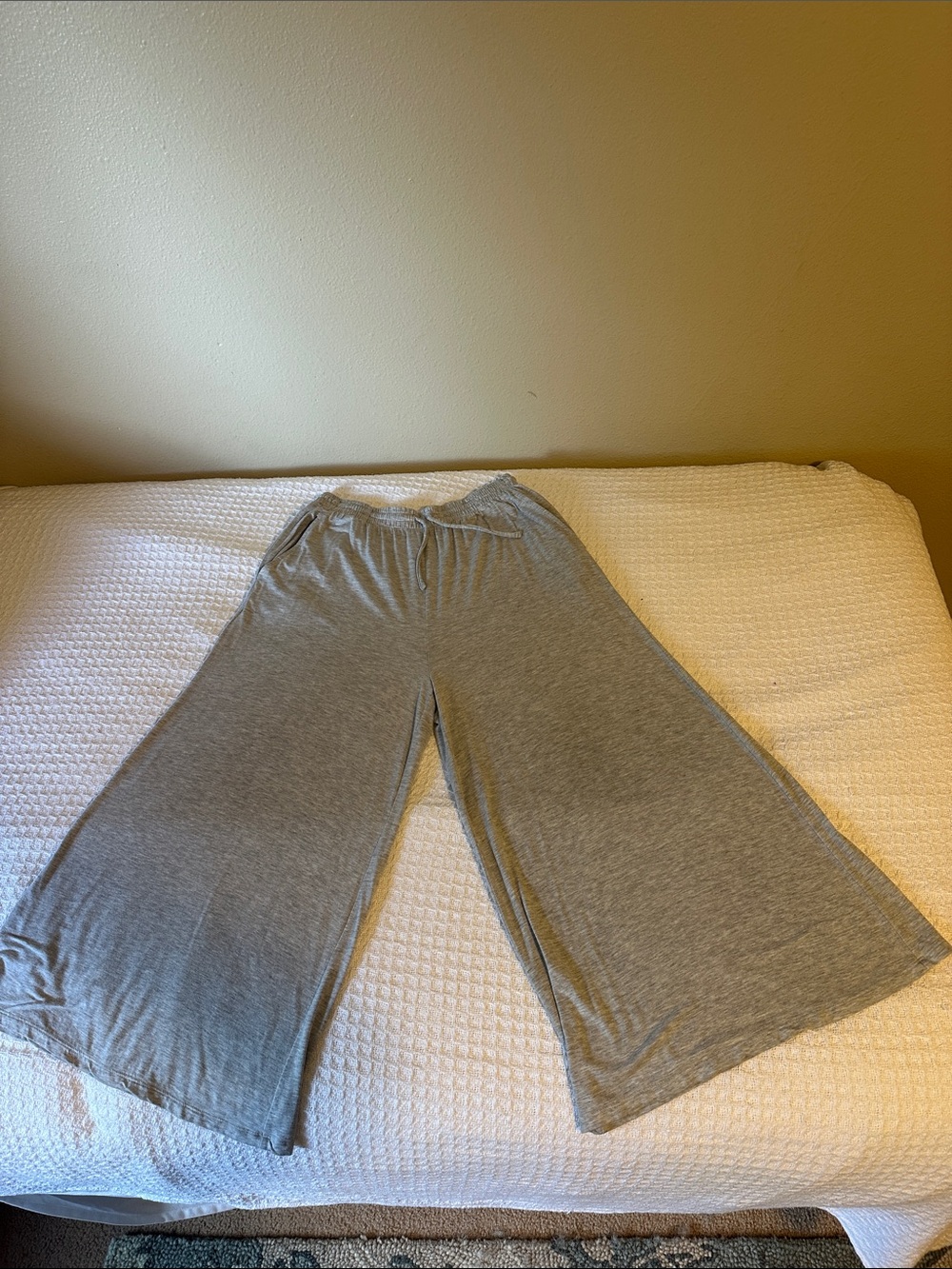 Athleta Wide-Leg Gray Lounge Pants